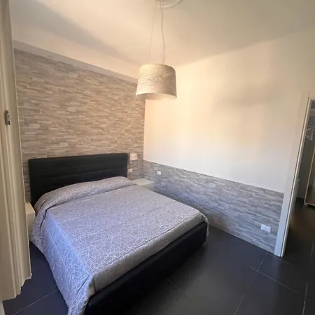 Апартаменты 5 Terre Paula House